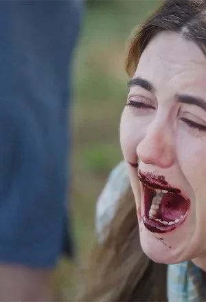 Tình Yêu Là Quái Vật